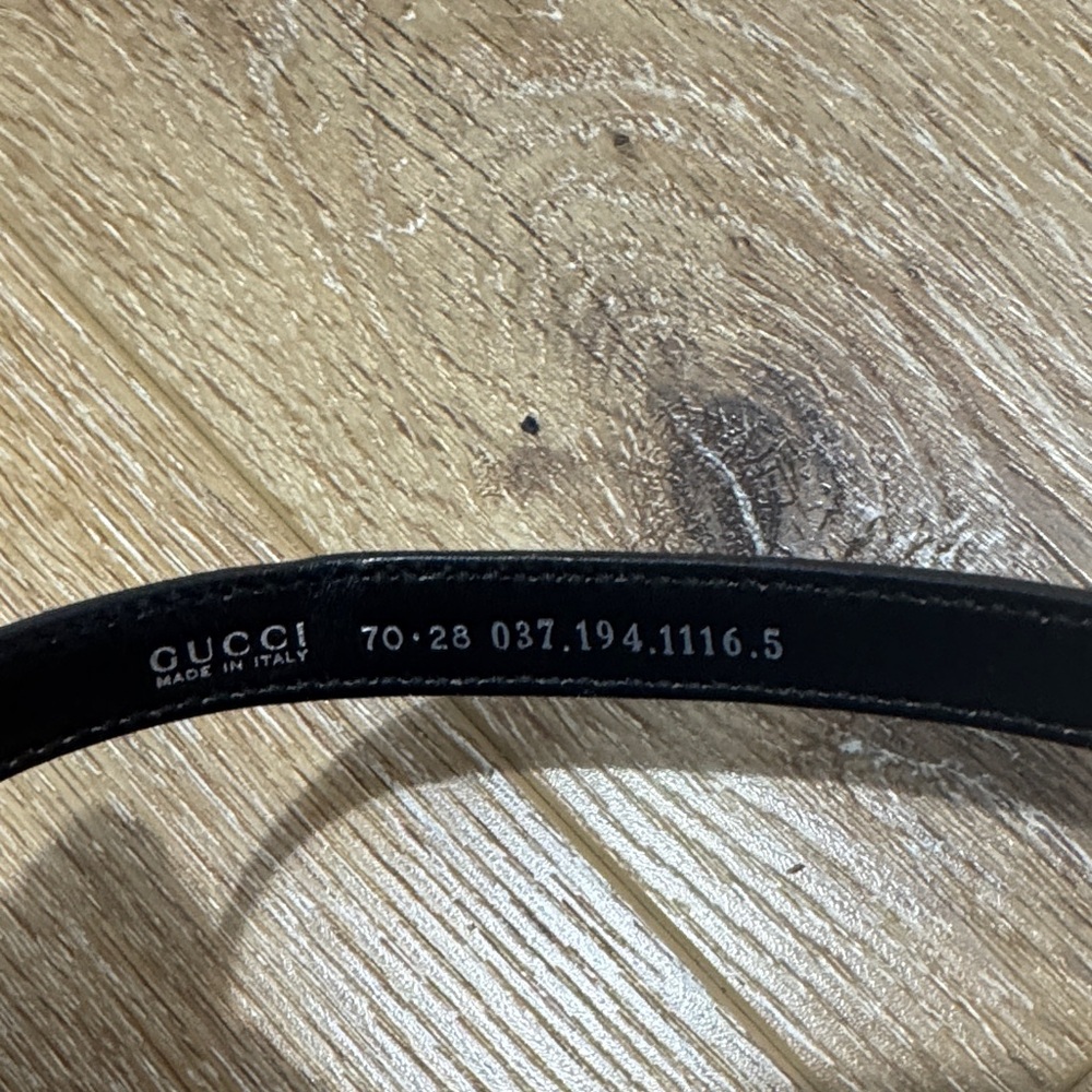 Gucci Black Belt with Silver Buckle - Picture 4 of 5